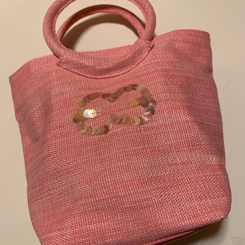 NWOT WOMEN’S ESCADA TOP HANDLE PURSE.